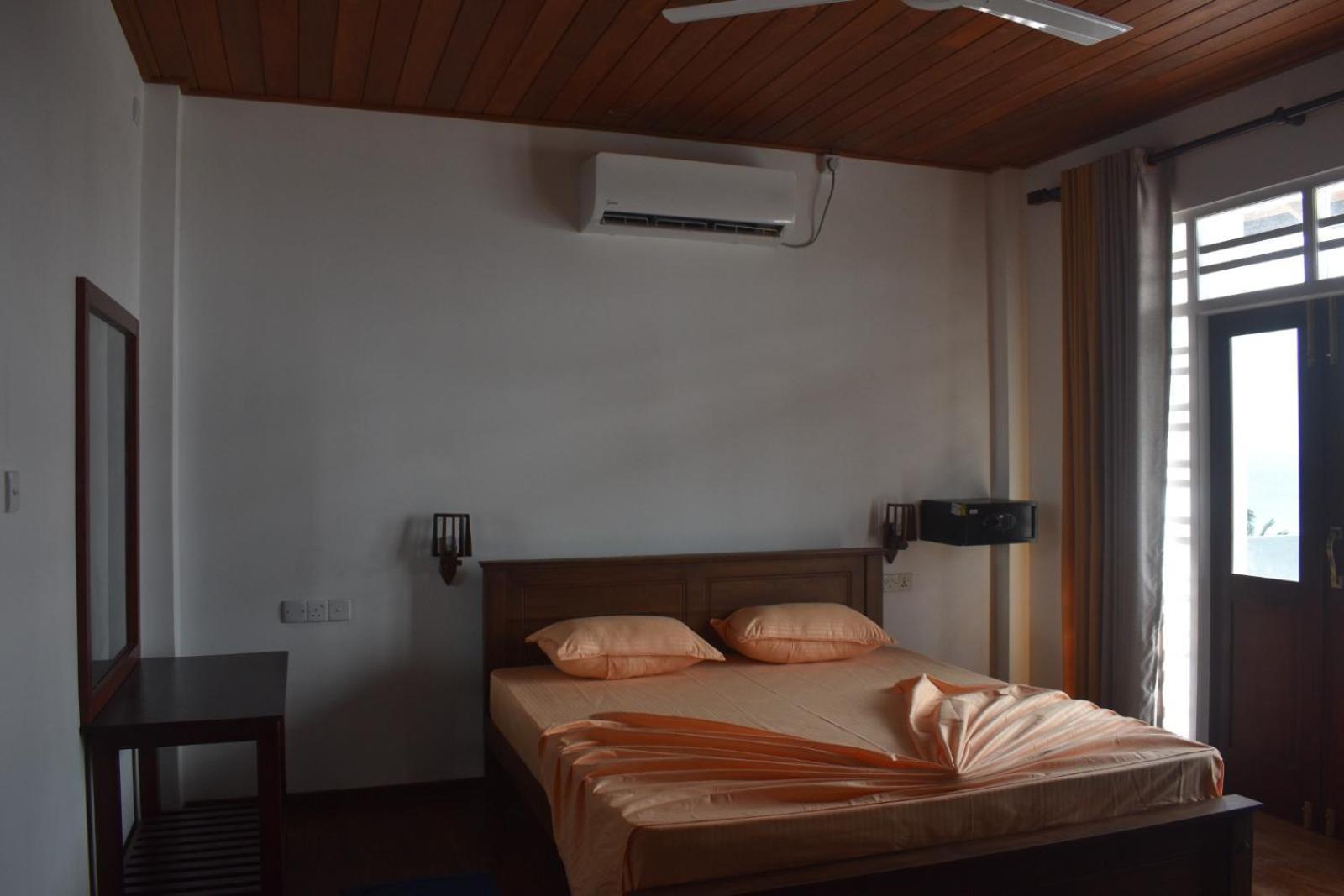 Hotel Ocean View Cottage Hikkaduwa Esterno foto